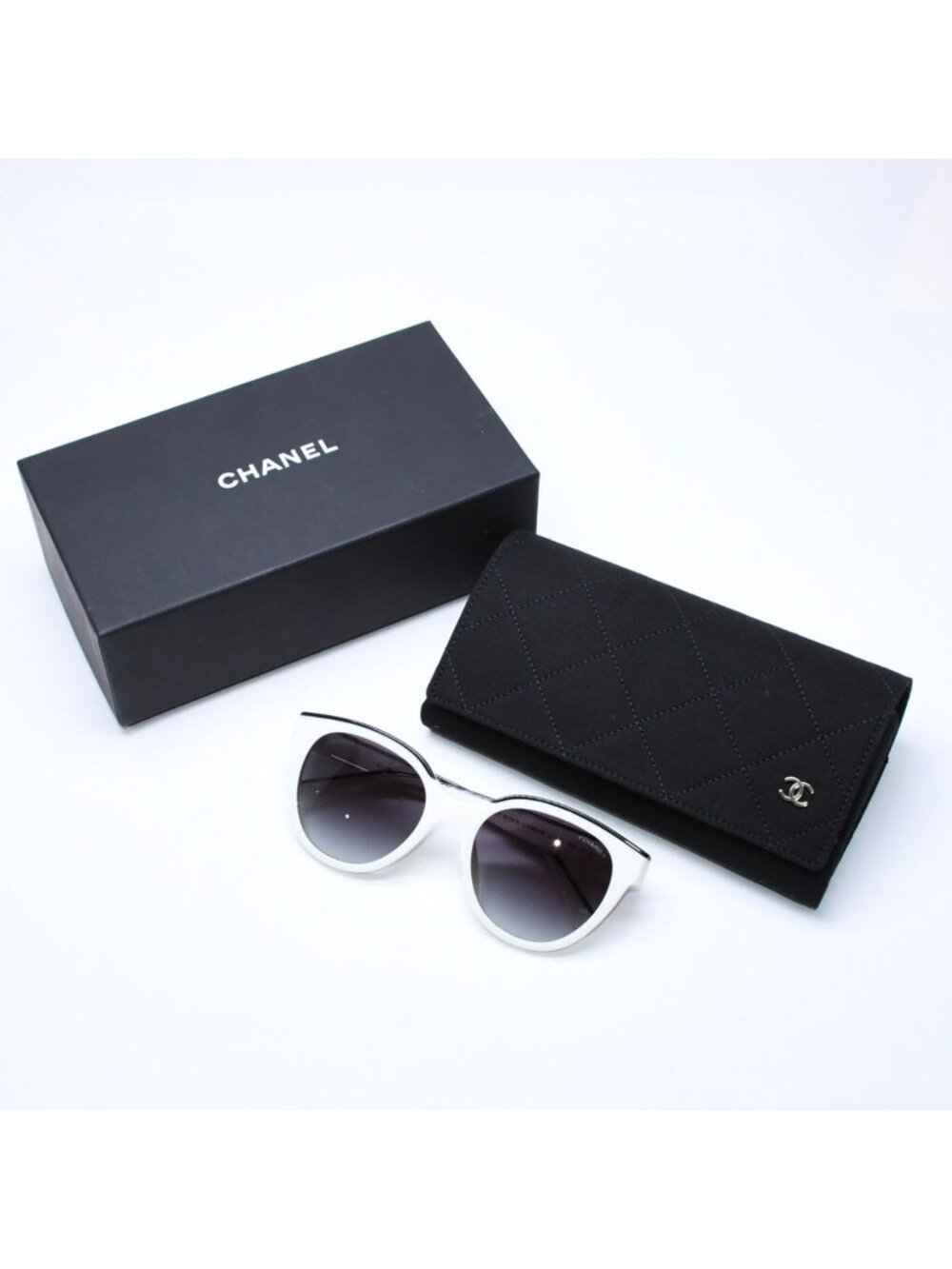 Chanel Sunglasses Eyewear S6 CC Logo Bicolor